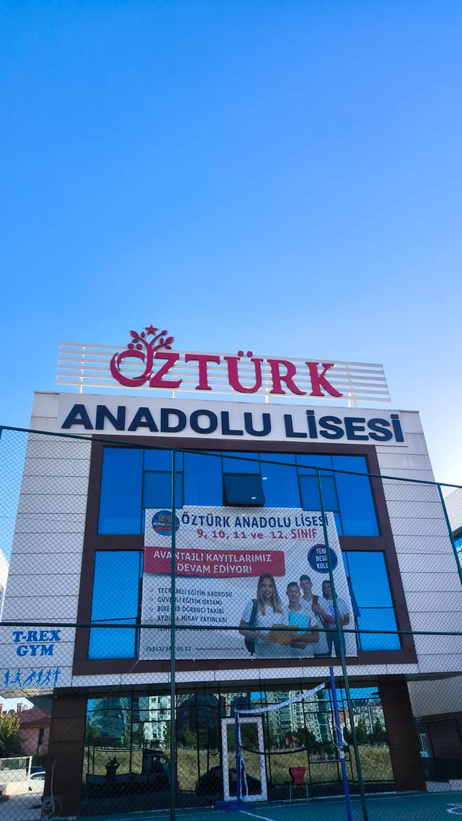 Öztürk Anadolu Lisesi Ankara cephe ve çatı tabela uygulaması
